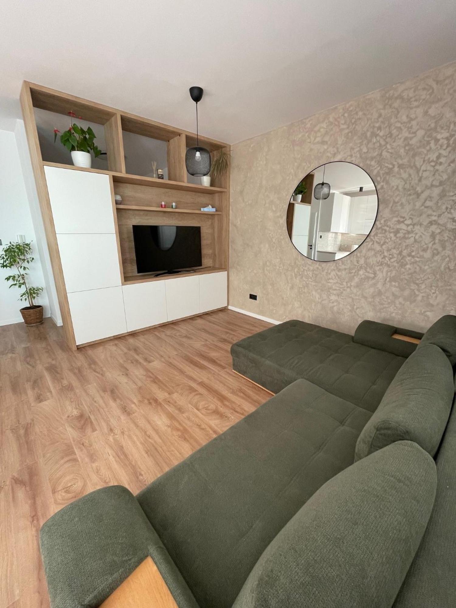 Apartman Petronela Bratislava Eksteriør billede